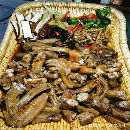 成都食八方餐饮管理 以专业赋能企业餐饮，打造团膳服务新标杆